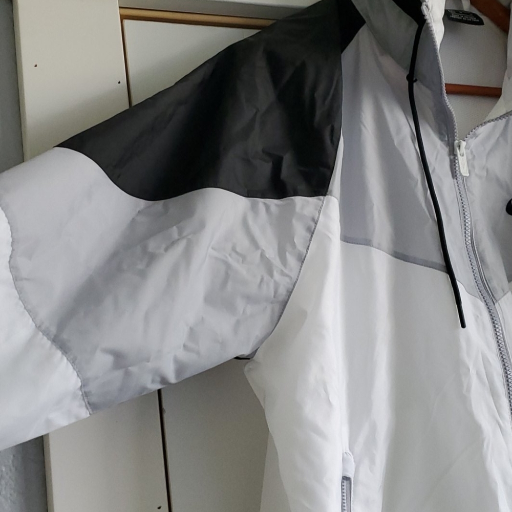 Nike windbreaker - Picture 5 of 11